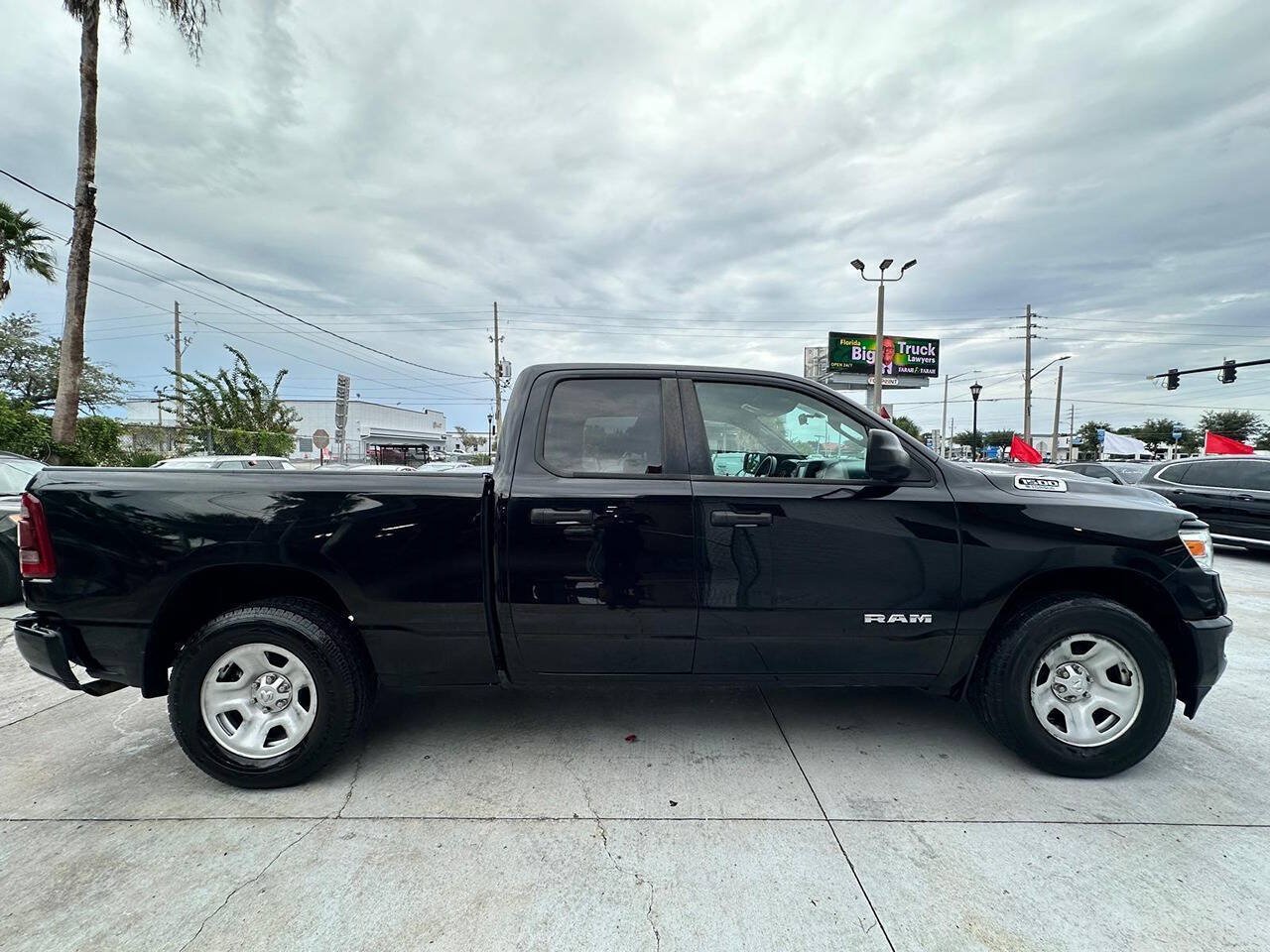Used 2022 RAM 1500 Tradesman RWD image 4