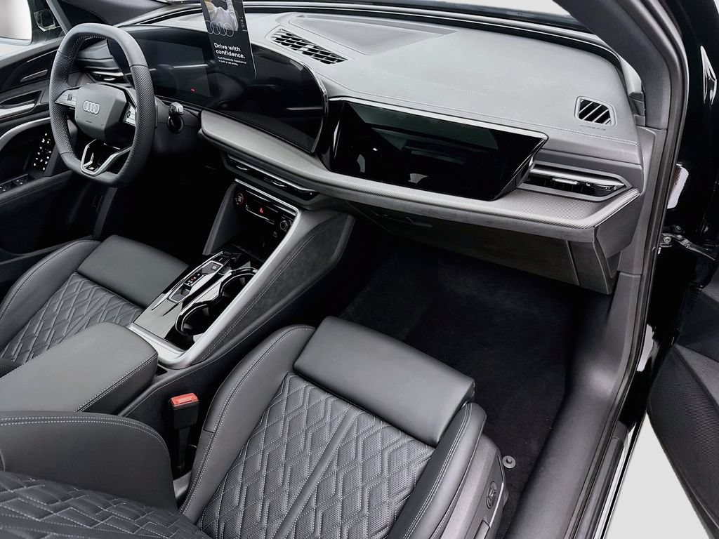 New 2026 Audi SQ5 Premium Plus AWD/4WD image 16