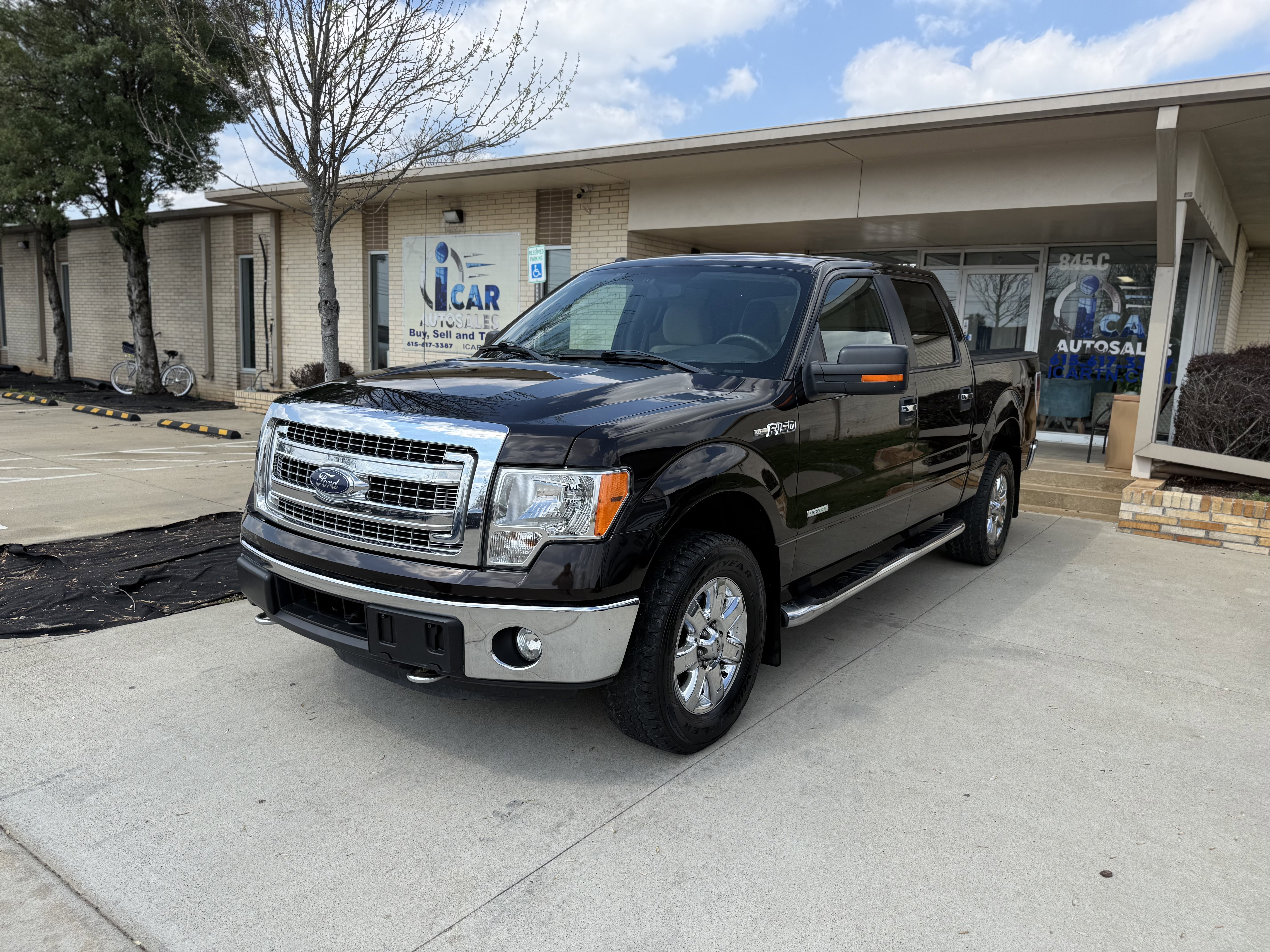 Used 2014 Ford F150 XLT w/ Equipment Group 302A Luxury