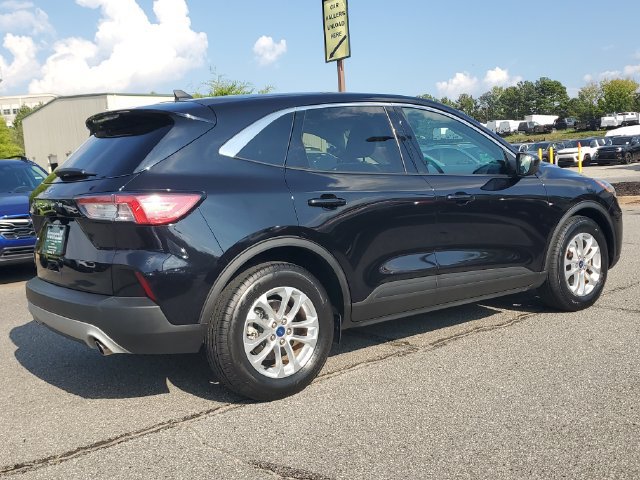 Used 2021 Ford Escape SE FWD image 6