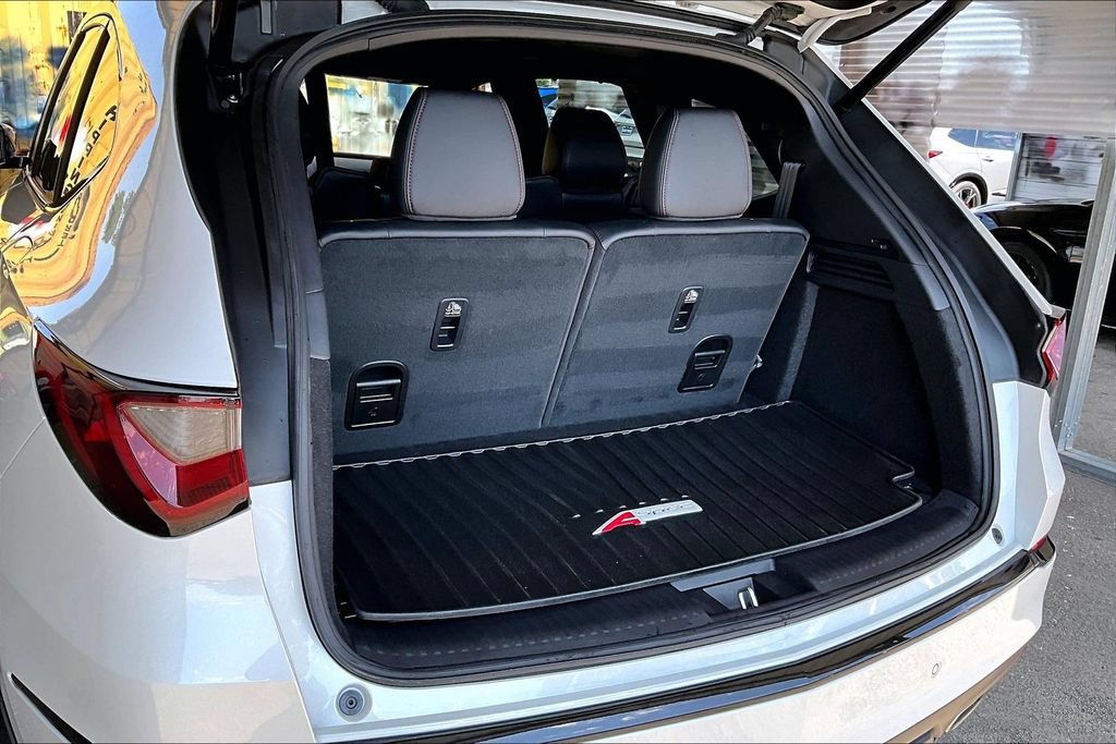 Used 2025 Acura MDX A-Spec AWD/4WD image 34