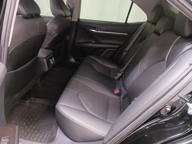 Used 2021 Toyota Camry XSE image 13