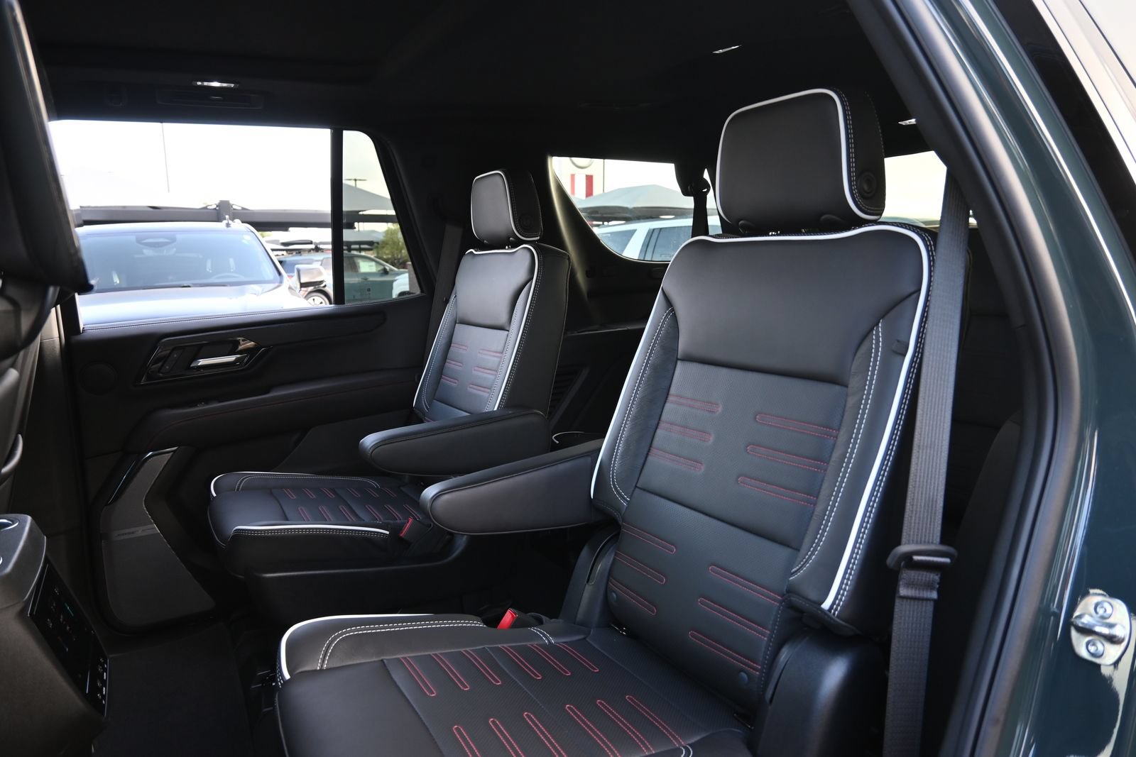 Certified 2026 GMC Yukon AT4 Ultimate AWD/4WD image 20