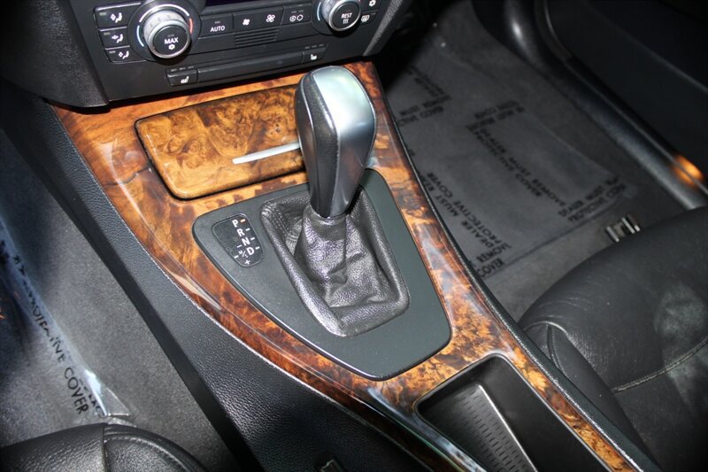 Used 2007 BMW 328i Sedan RWD image 12