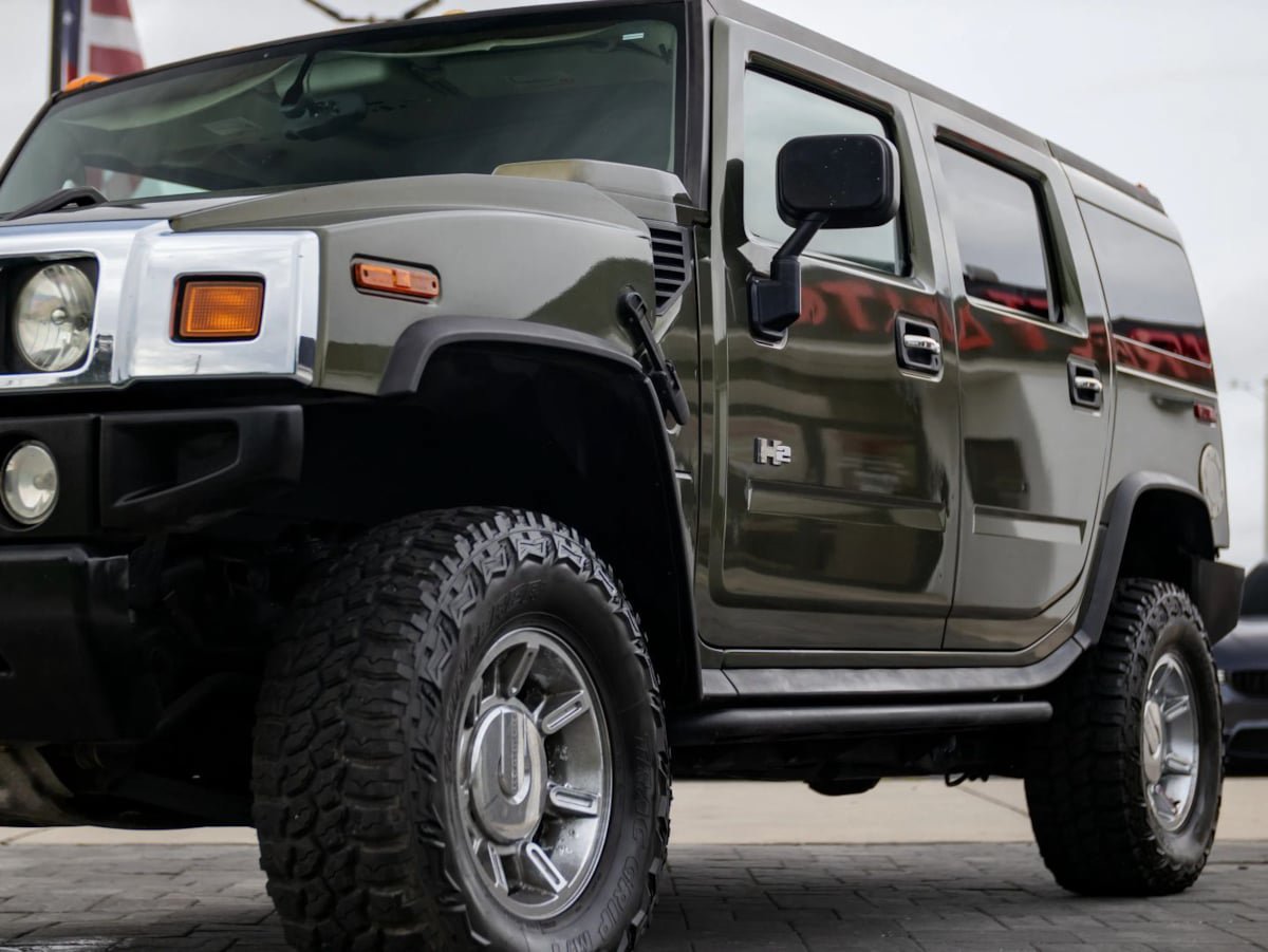 Used 2003 HUMMER H2 w/ Preferred Equipment Group AWD/4WD image 8