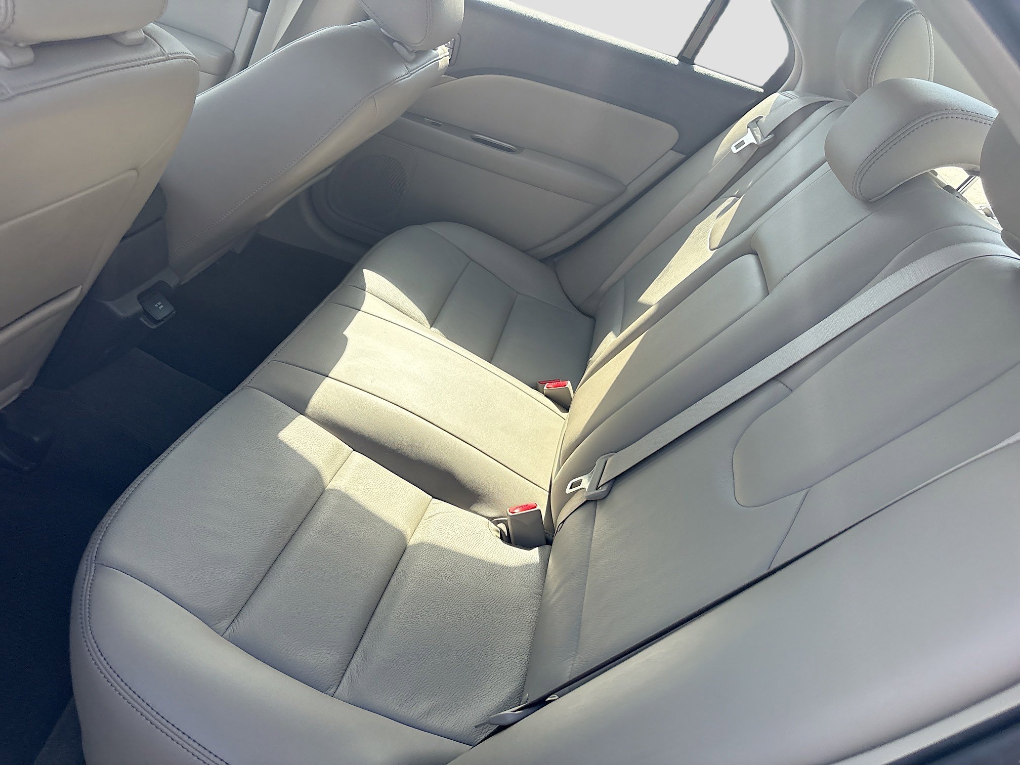 Used 2011 Ford Fusion Hybrid w/ 502A Rapid Spec Order Code FWD image 21