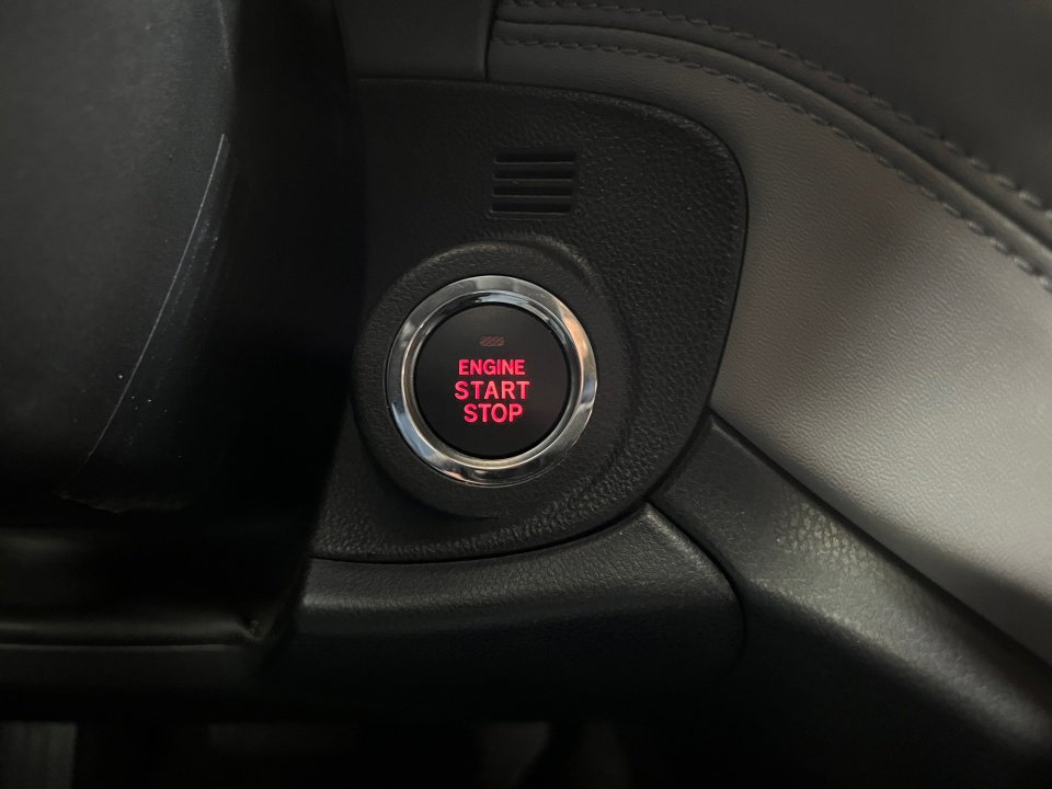 Used 2023 Subaru Outback Limited image 23