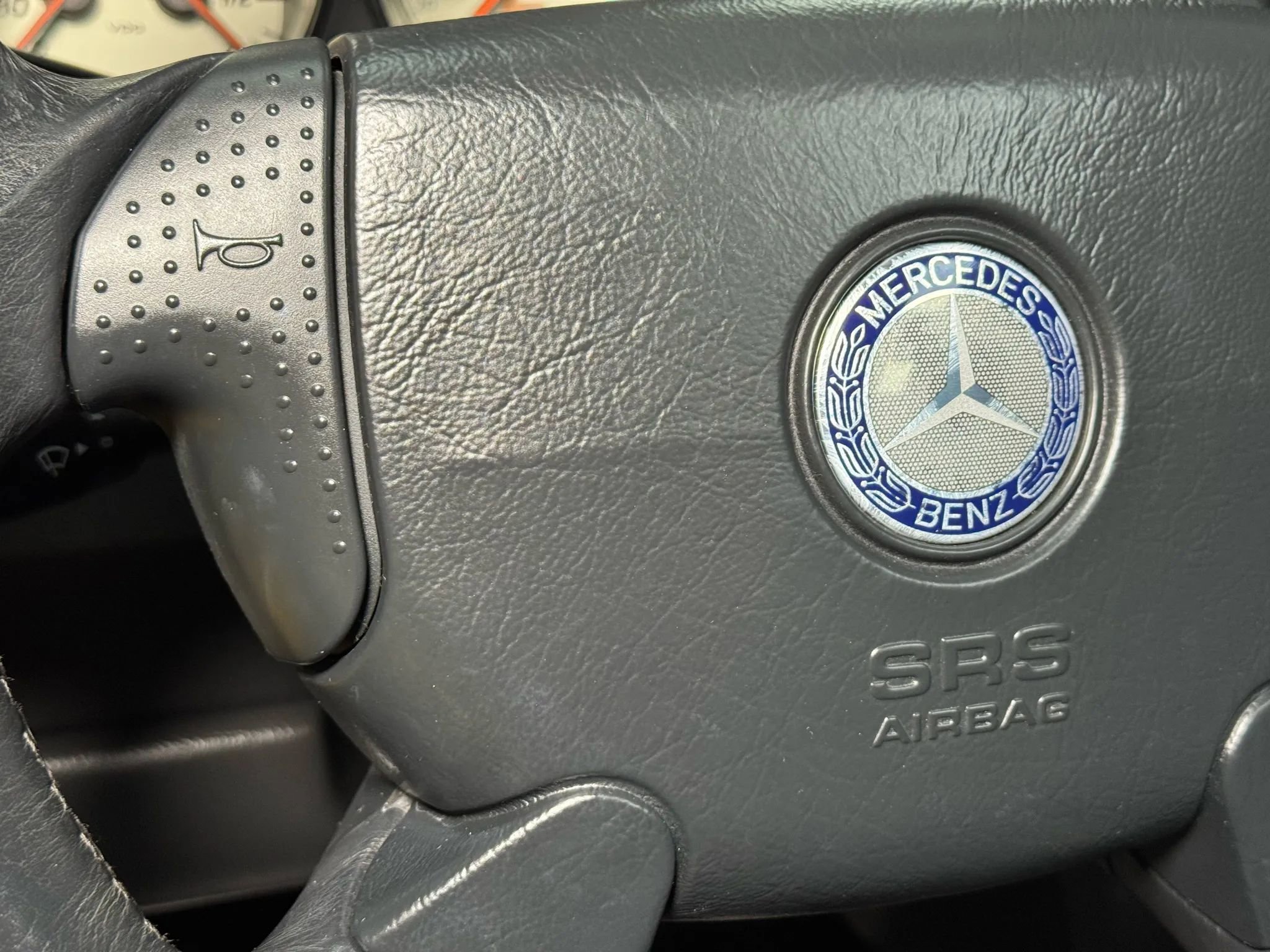 Used 1998 Mercedes-Benz SLK 230 image 28