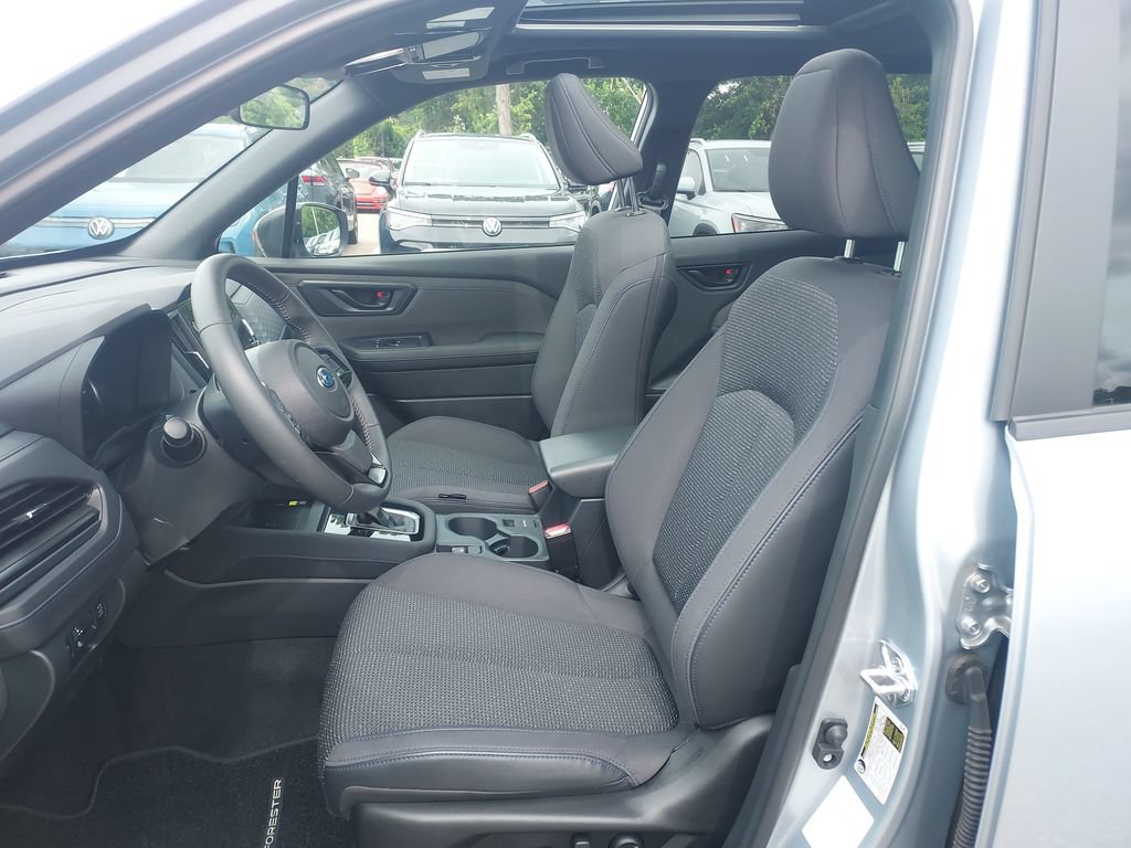 Certified 2025 Subaru Forester Premium AWD/4WD image 29