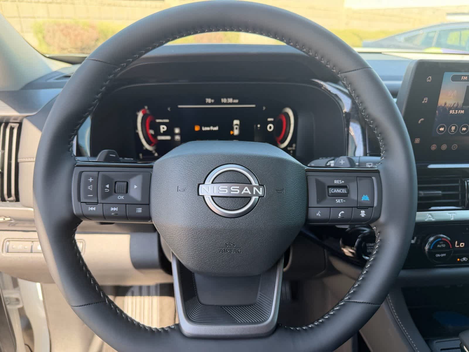 New 2026 Nissan Pathfinder SL FWD image 10