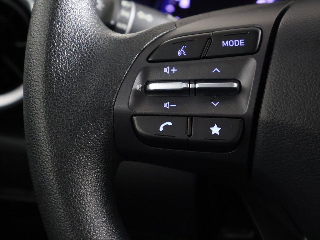 Used 2023 Hyundai Kona SEL image 36