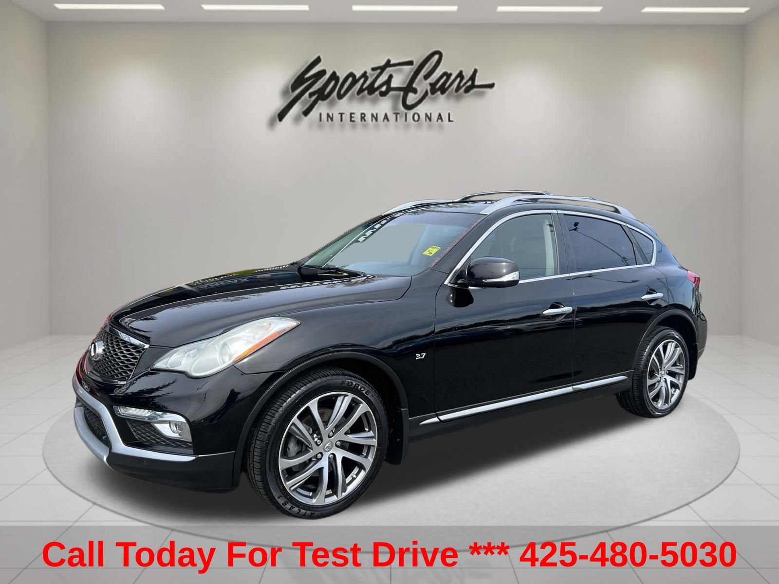 Used 2016 INFINITI QX50 AWD w/ Technology Package image 1
