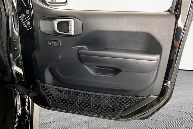 Used 2021 Jeep Gladiator Sport AWD/4WD image 27