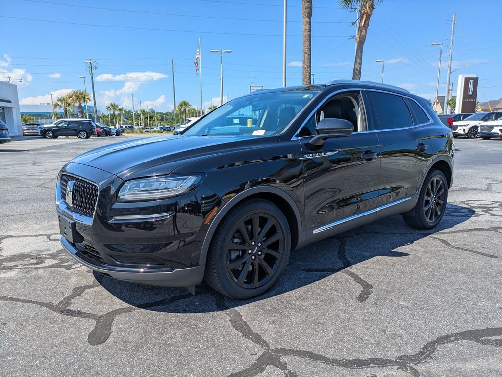 Certified 2023 Lincoln Nautilus Reserve w/ Monochromatic Package AWD/4WD image 8
