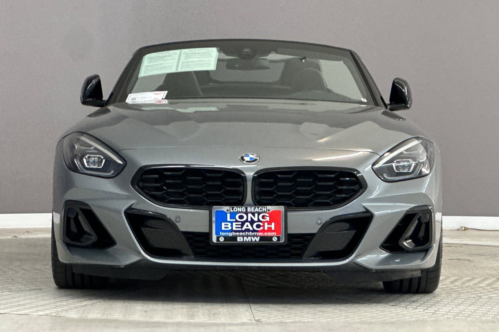 Certified 2024 BMW Z4 sDrive30i w/ Shadowloine Package RWD image 5