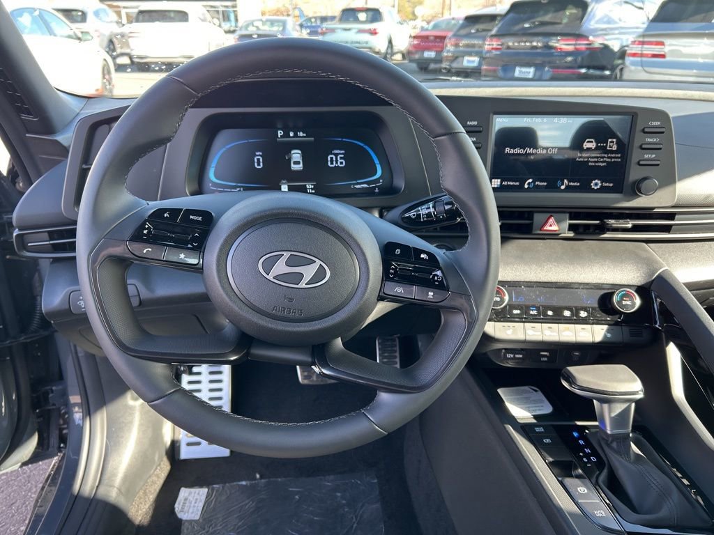 New 2026 Hyundai Elantra SEL Sport Premium image 11