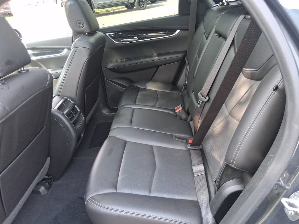 Used 2021 Cadillac XT5 Premium Luxury AWD/4WD image 18