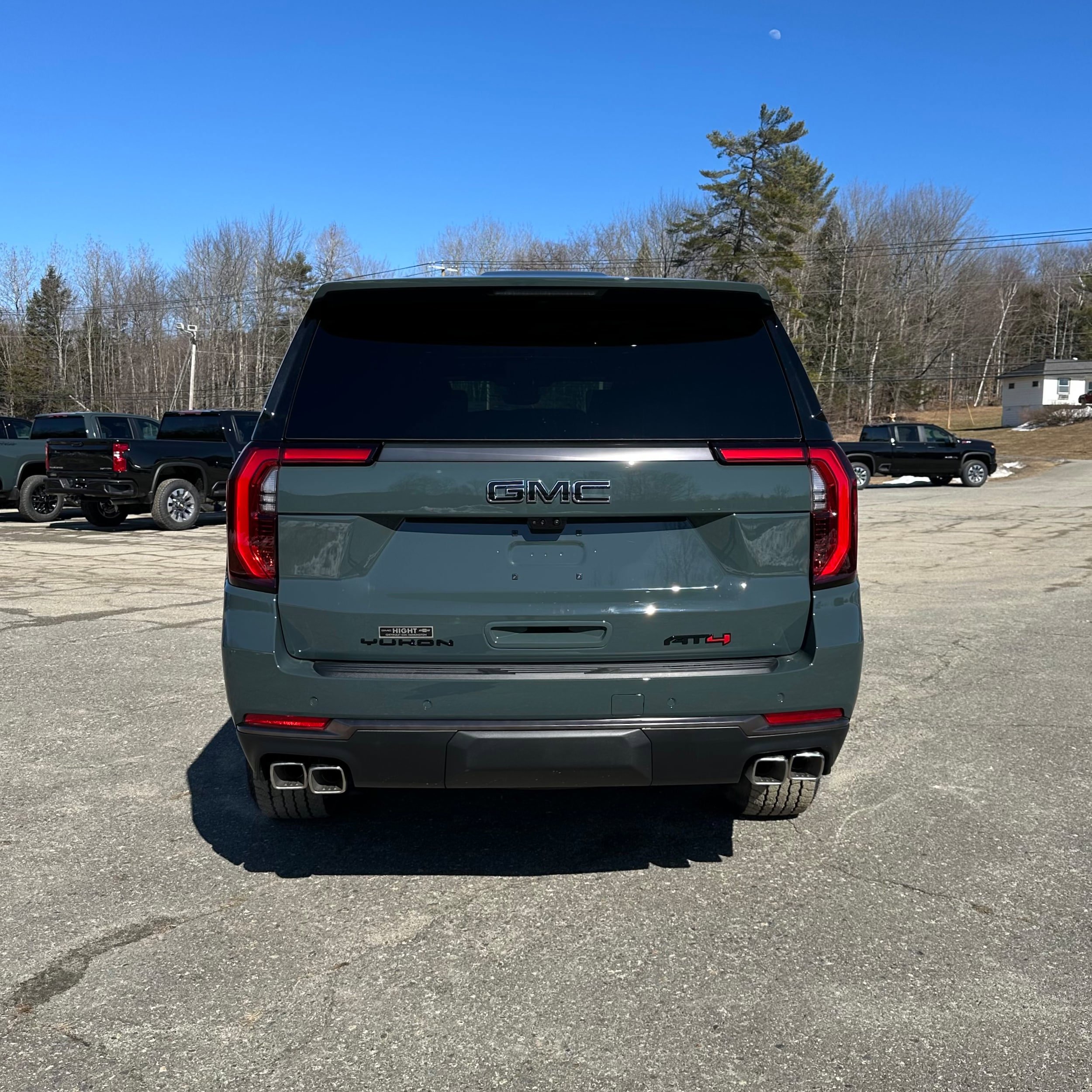 New 2026 GMC Yukon XL AT4 Ultimate AWD/4WD image 4