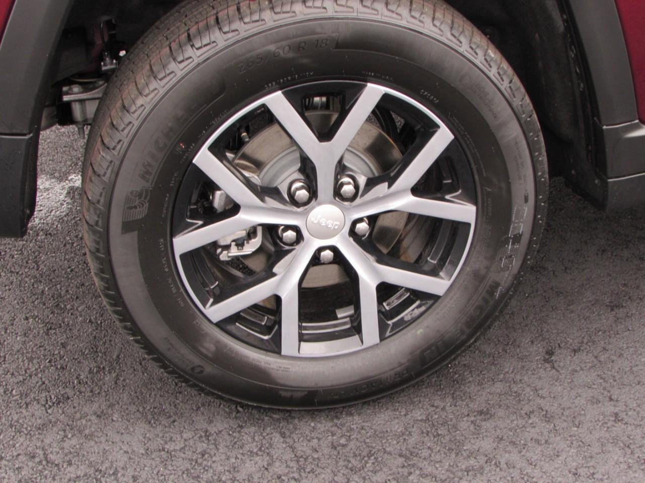 New 2025 Jeep Grand Cherokee Limited image 11