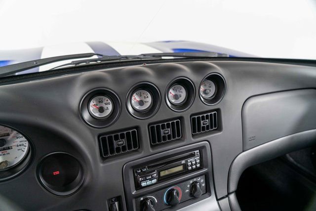 Used 1996 Dodge Viper GTS RWD image 21
