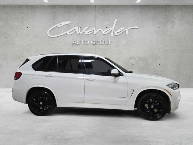 Used 2018 BMW X5 xDrive50i w/ M Sport Package AWD/4WD image 17