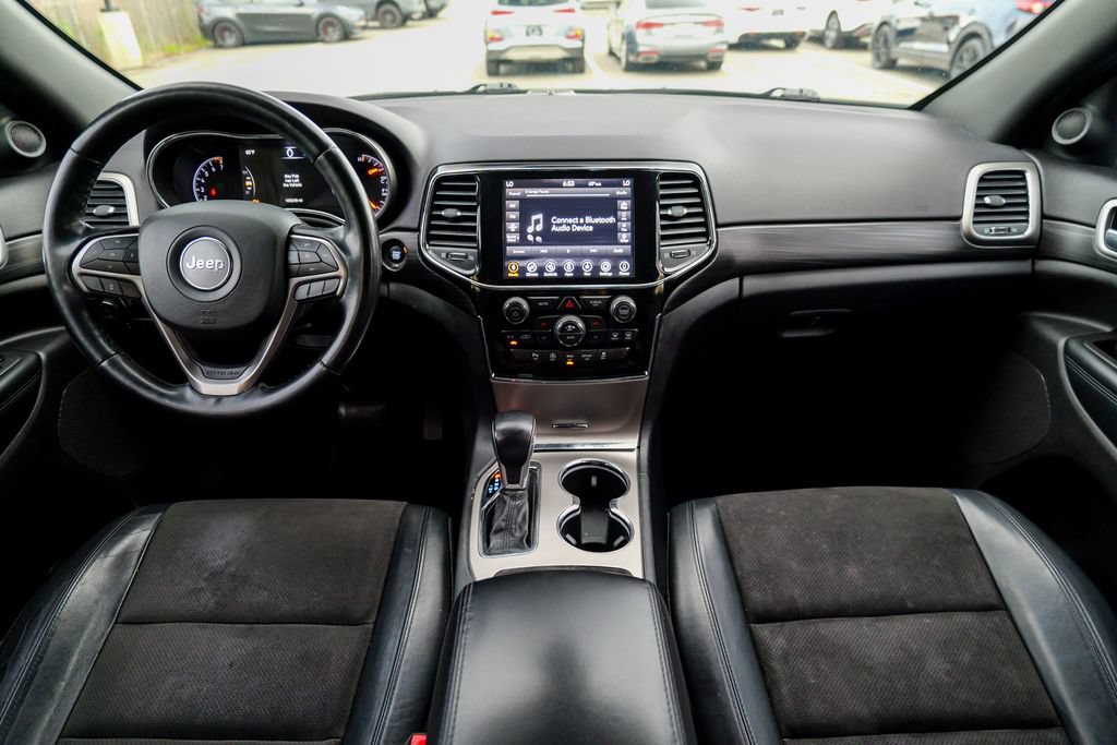 Used 2021 Jeep Grand Cherokee Laredo X AWD/4WD image 39