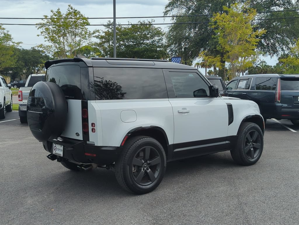 Used 2023 Land Rover Defender 90 X-Dynamic SE AWD/4WD image 6