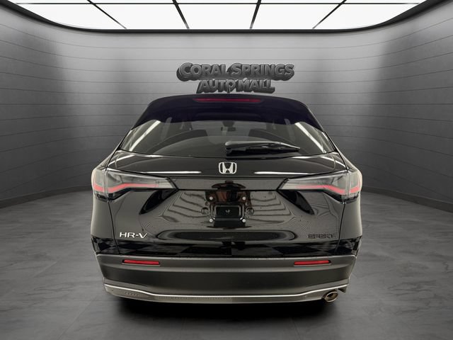 Used 2024 Honda HR-V Sport image 4