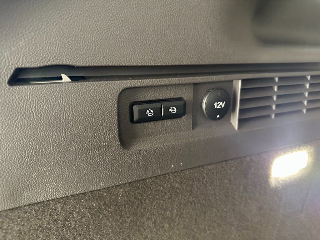 Used 2019 Lincoln Nautilus Reserve FWD image 43
