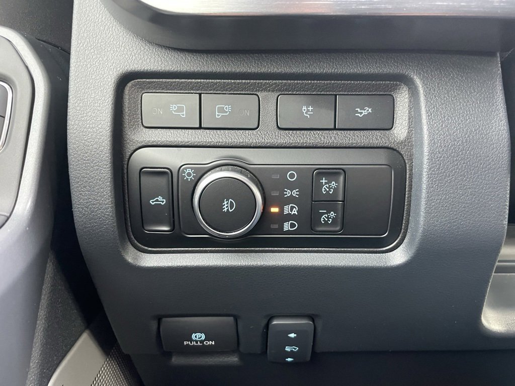 Used 2023 Ford F350 Lariat w/ Lariat Ultimate Package image 50