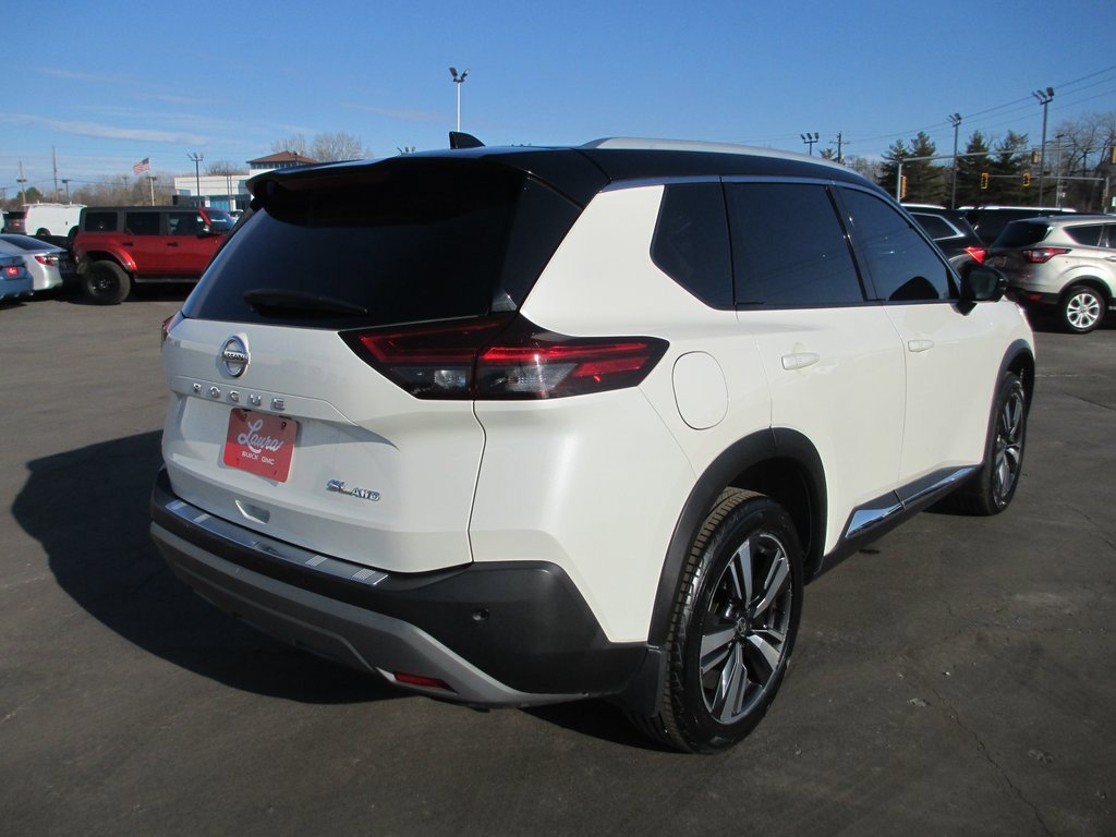 Used 2021 Nissan Rogue SL w/ Premium Package image 6