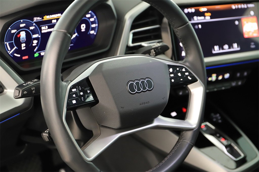 Used 2023 Audi Q4 e-tron Premium Plus w/ Premium Plus image 16
