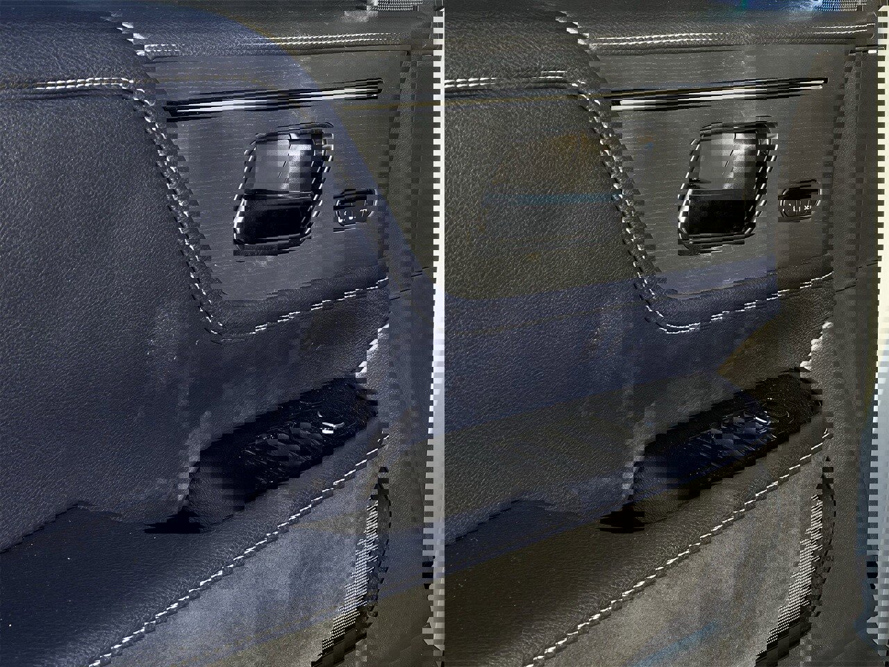 New 2026 INFINITI QX80 4WD w/ Sport Exterior Package image 20