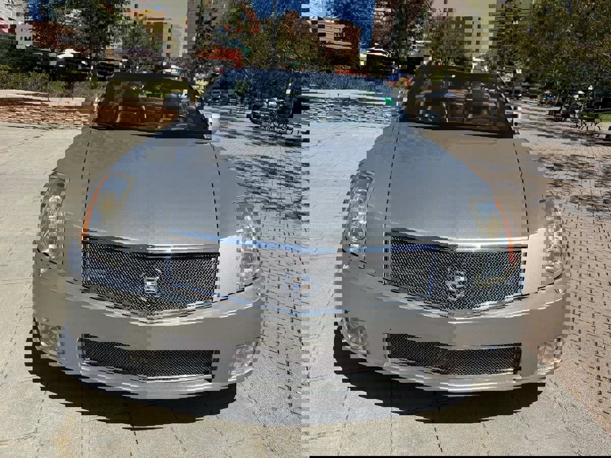 Used 2008 Cadillac XLR image 4