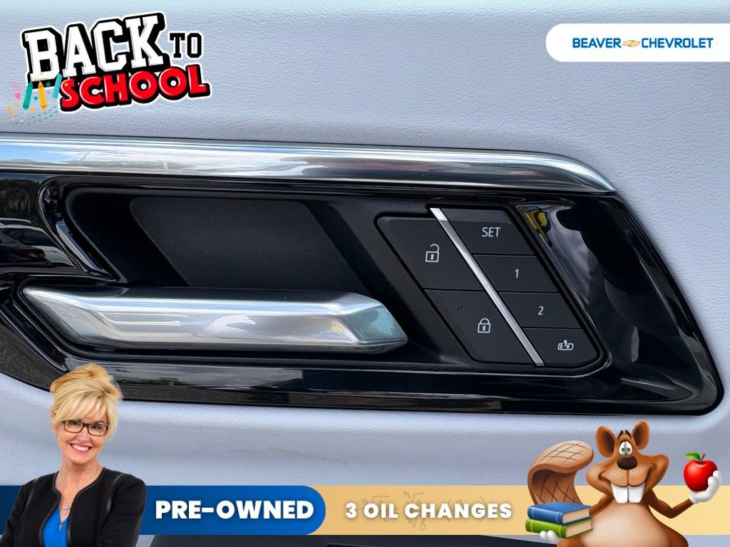 Used 2026 Chevrolet Suburban Premier w/ Sun And Tow Package RWD image 30