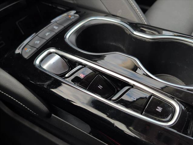 Used 2023 Buick Envision Essence w/ Technology Package I AWD/4WD image 17