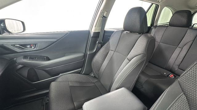 Certified 2025 Subaru Outback Premium w/ Popular Package #1A image 15