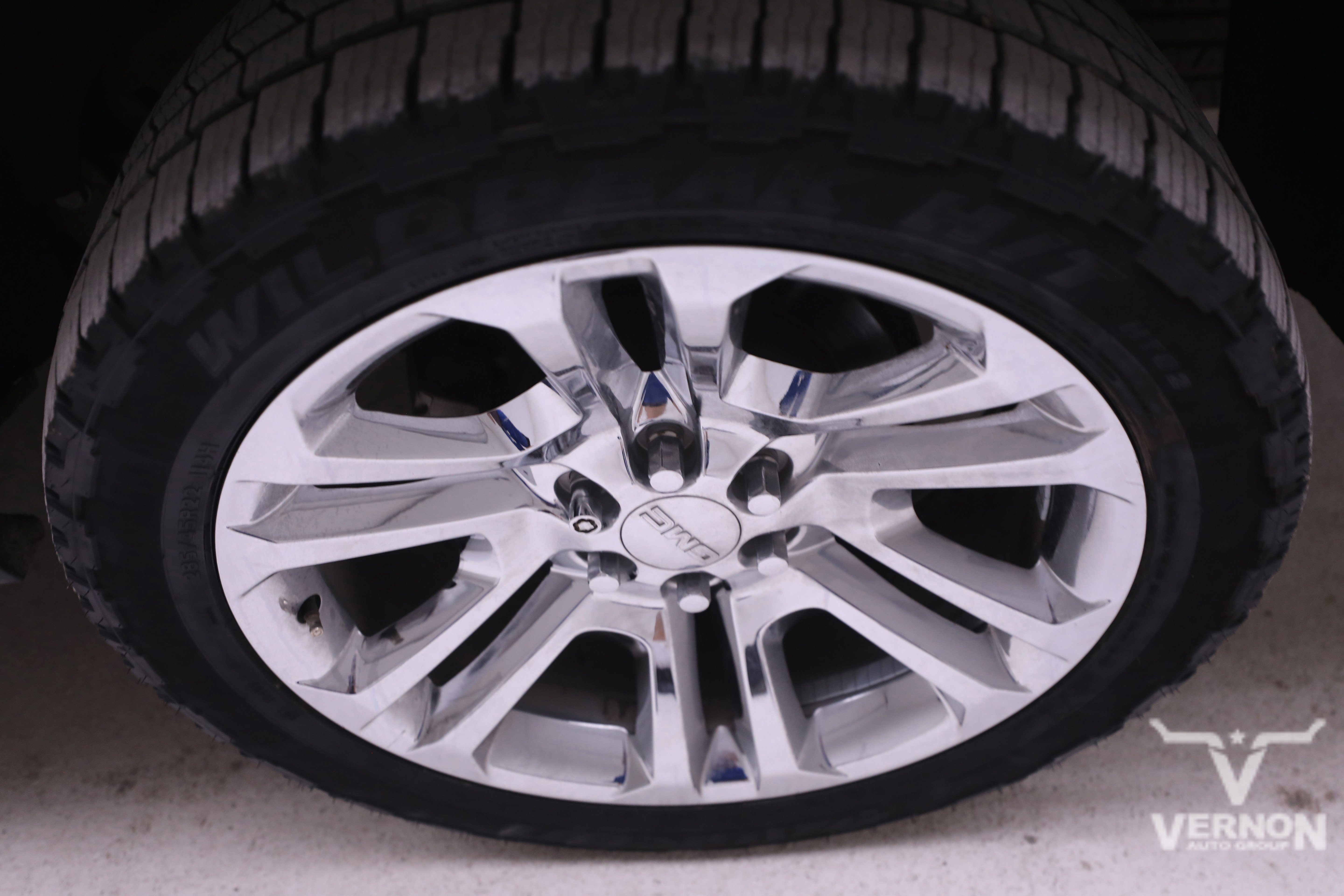 Used 2020 GMC Yukon XL SLT w/ Premium Edition image 33