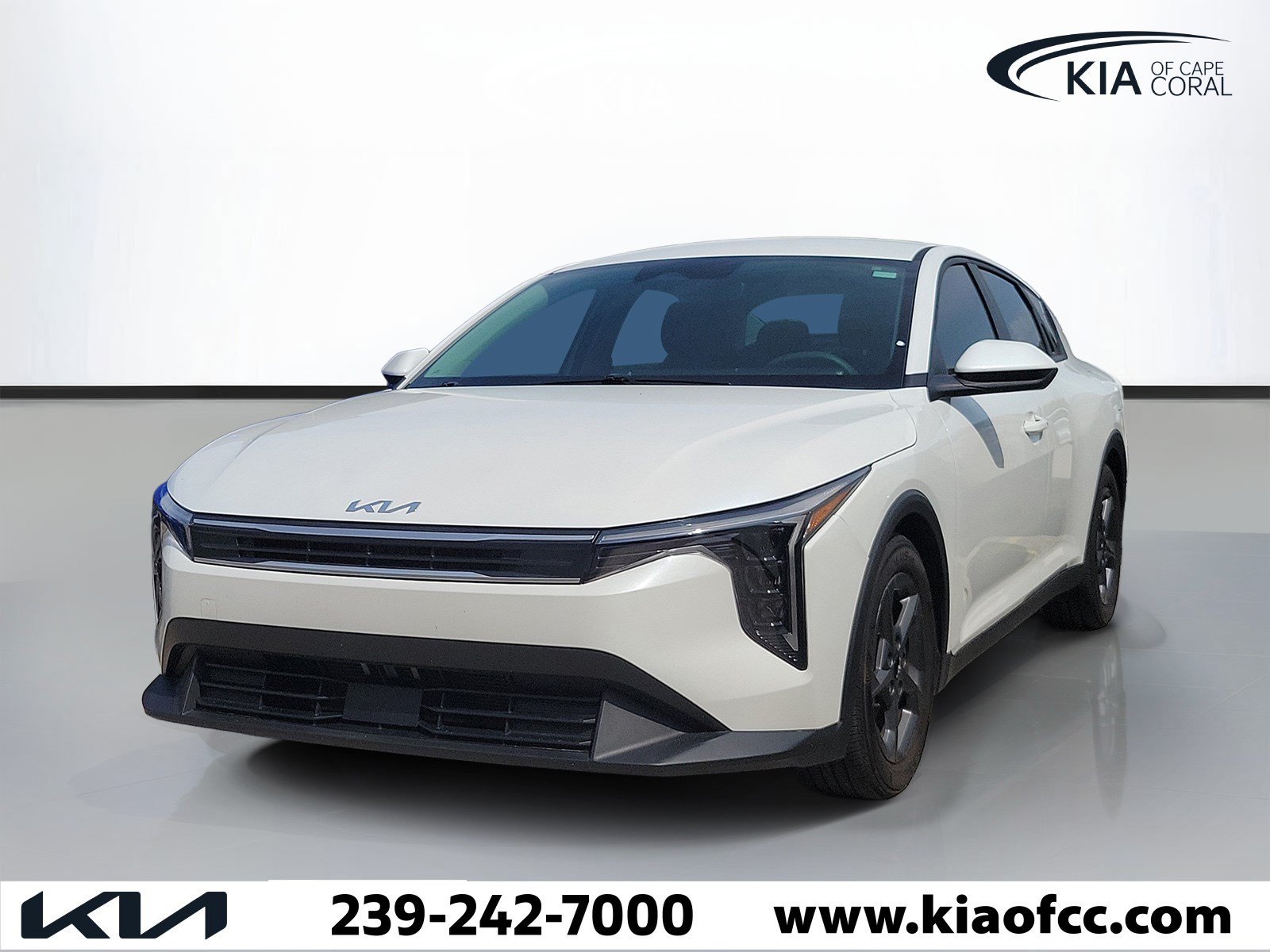 Certified 2025 Kia K4 FWD image 3