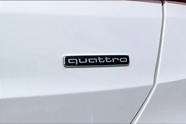 Used 2023 Audi Q3 2.0T Premium image 24