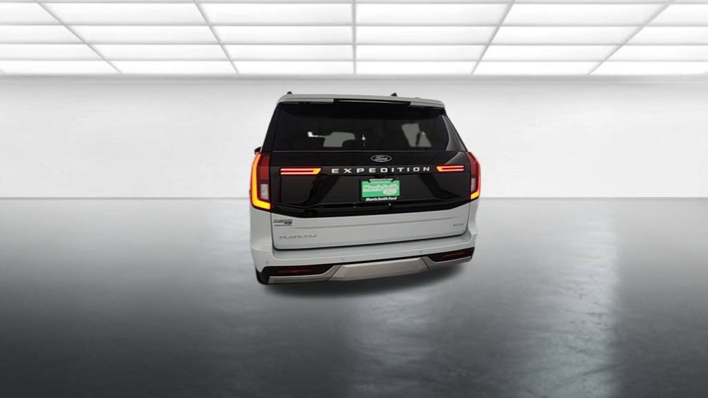 New 2025 Ford Expedition Max Platinum w/ Driver's Package image 9