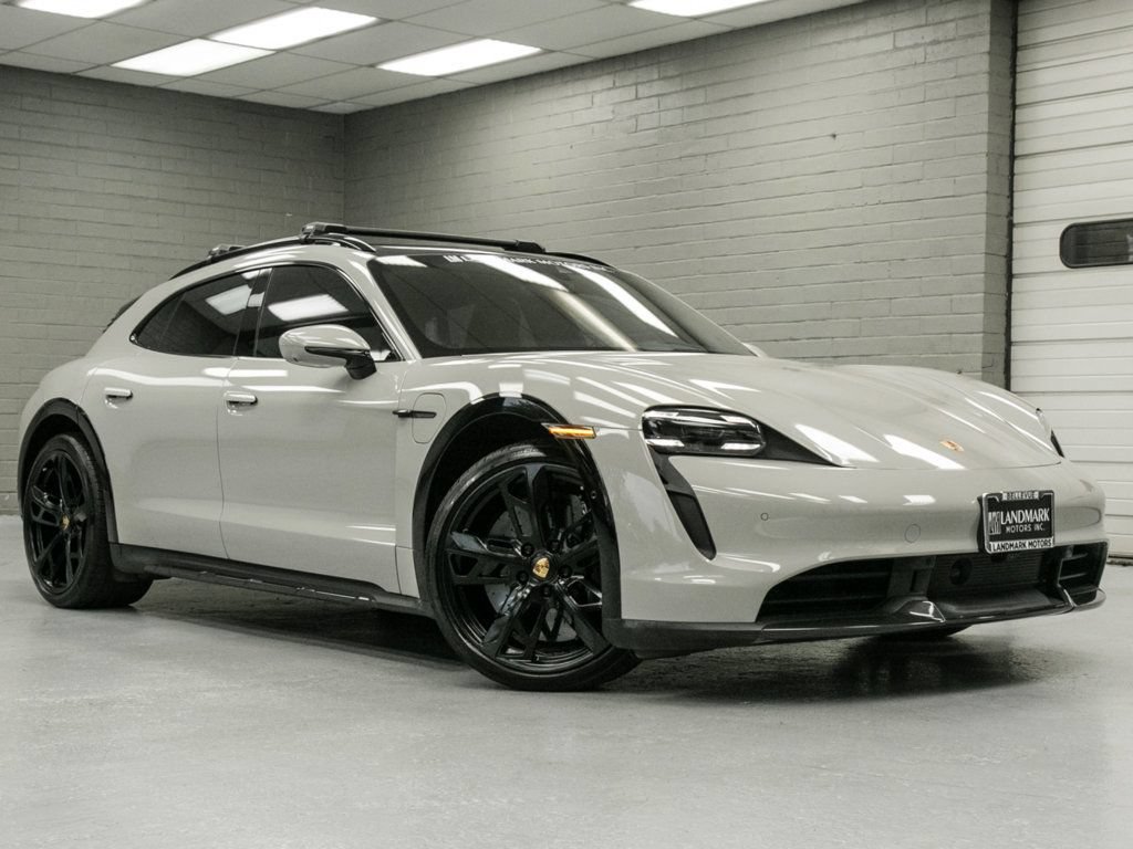Used 2022 Porsche Taycan Turbo S AWD/4WD image 1