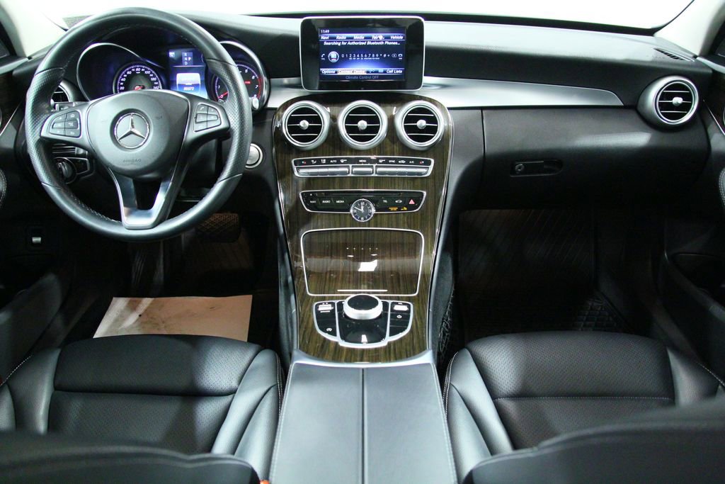 Certified 2018 Mercedes-Benz C 300 4MATIC Sedan image 20