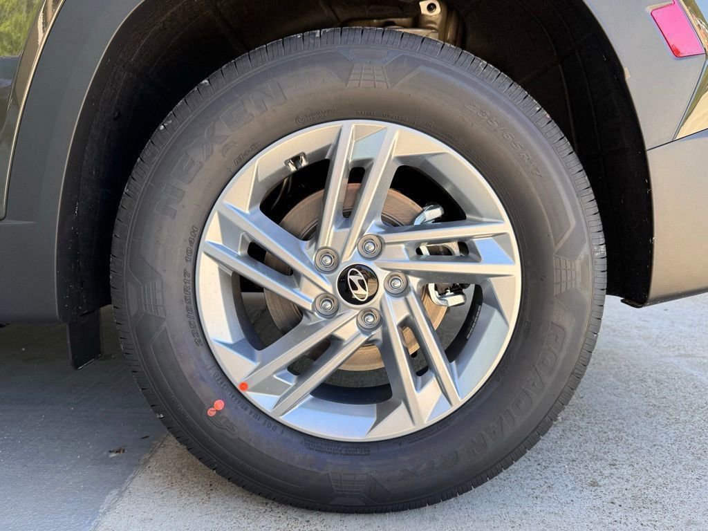 New 2026 Hyundai Tucson SE image 22