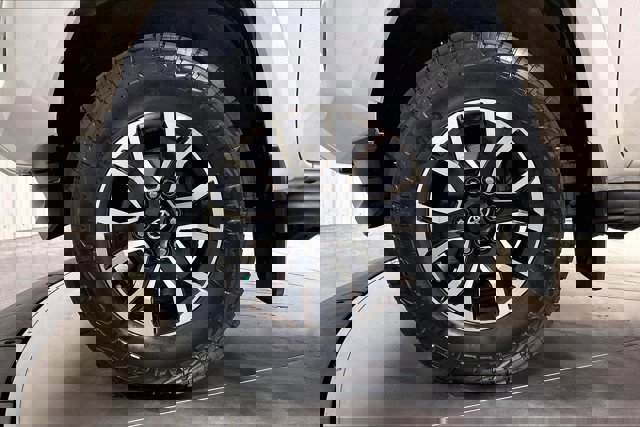 Certified 2022 Toyota Tacoma TRD Sport w/ Technology Package image 10