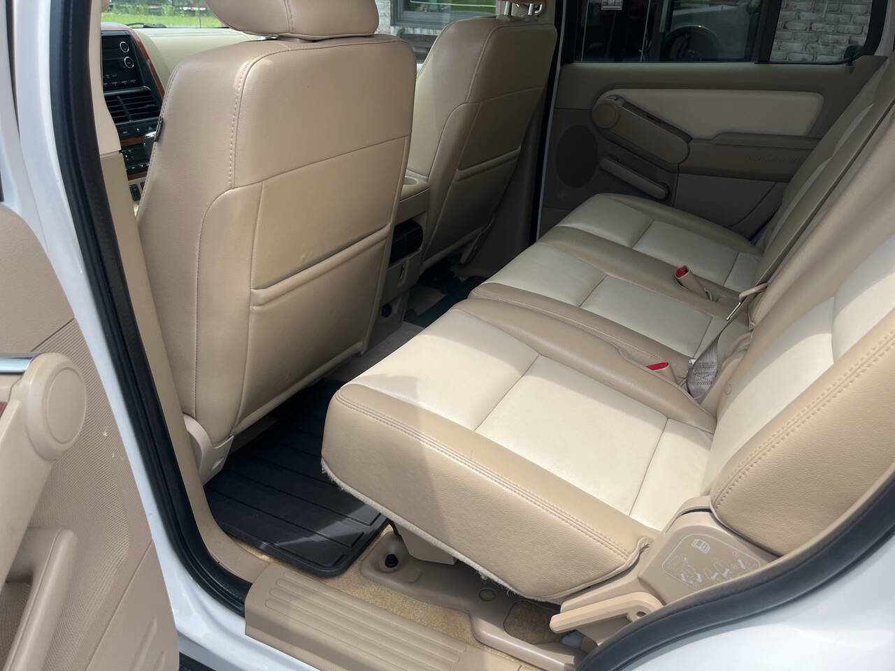 Used 2010 Ford Explorer Eddie Bauer AWD/4WD image 29
