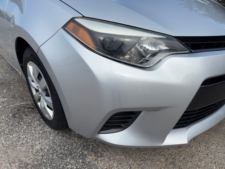 Used 2016 Toyota Corolla LE FWD image 24
