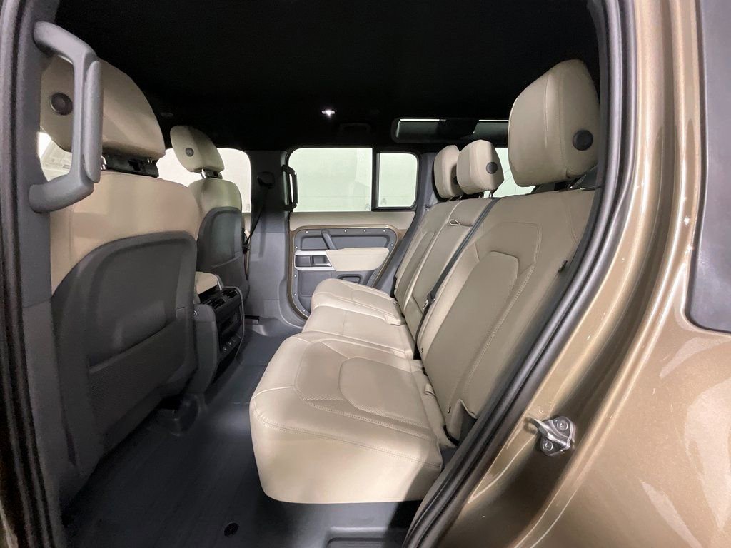 Certified 2023 Land Rover Defender 110 S image 26