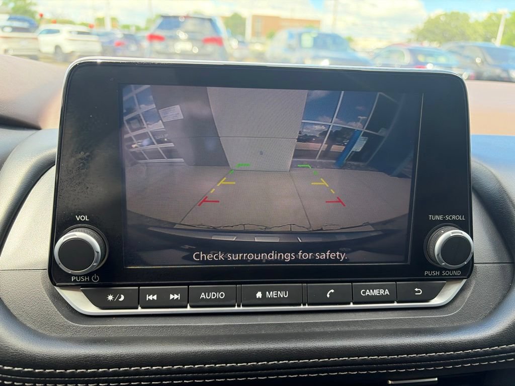 Used 2023 Nissan Rogue SV AWD/4WD image 19