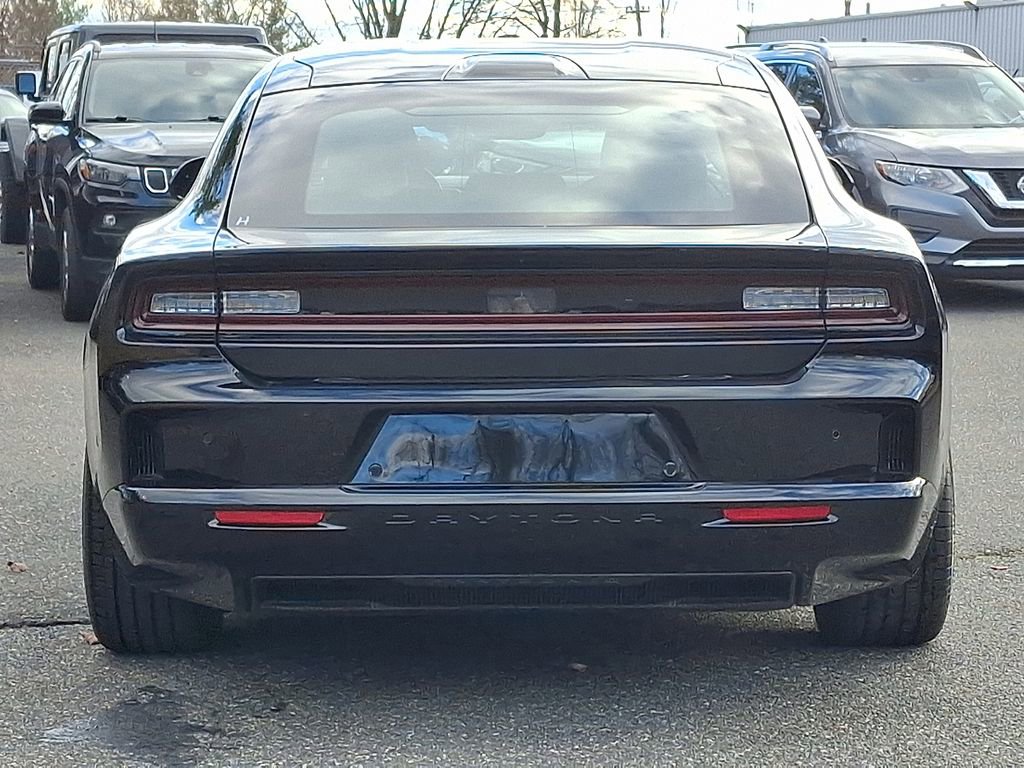 Used 2024 Dodge Charger R/T w/ Plus Group image 6